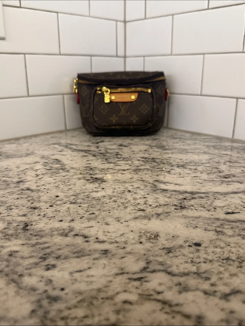 Crossbody bag
